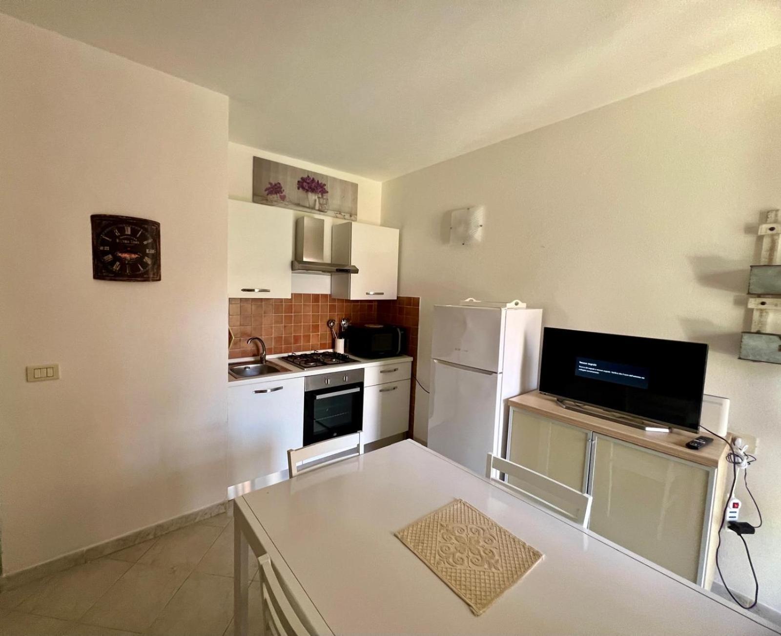 Vedere Vale Piu Di Mille Parole Badesi Exterior foto
